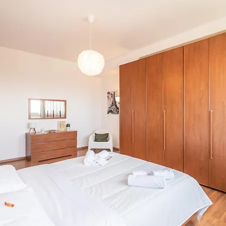Attico Vista Mare Con Terrazza Privata Centro Lägenhet